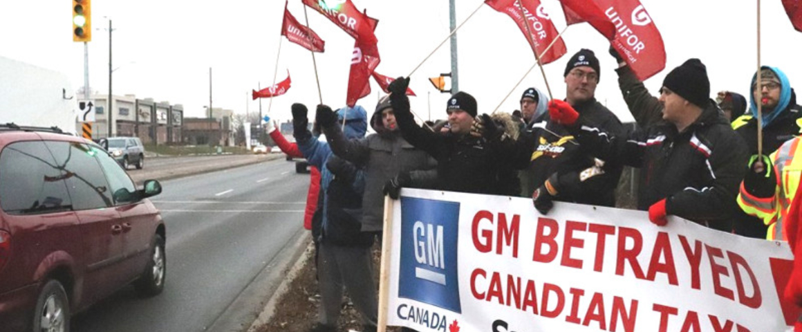 Unifor warns Canadian auto industry is in the “fight of our lives” but falls short of calling for nationalization