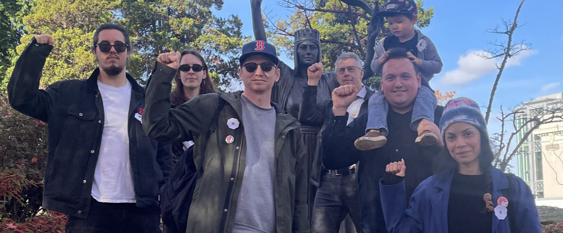 Dozens commemorate Mac-Paps by pledging resistance to hatred and war